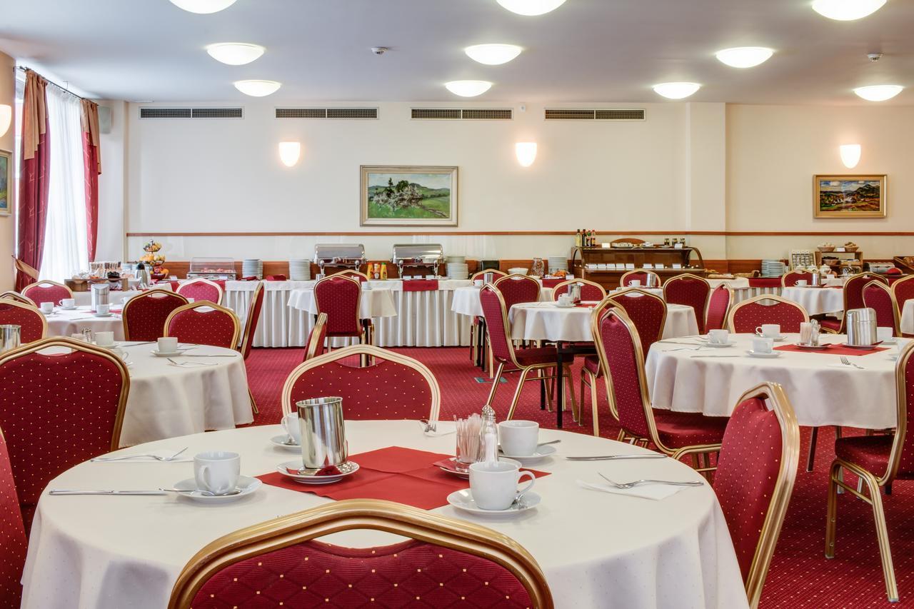Western Vista Hotel 4*